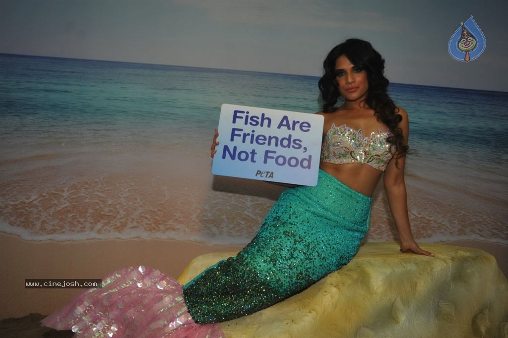 Richa Chadda Peta Vegetarian Ad Shoot - 14 / 36 photos