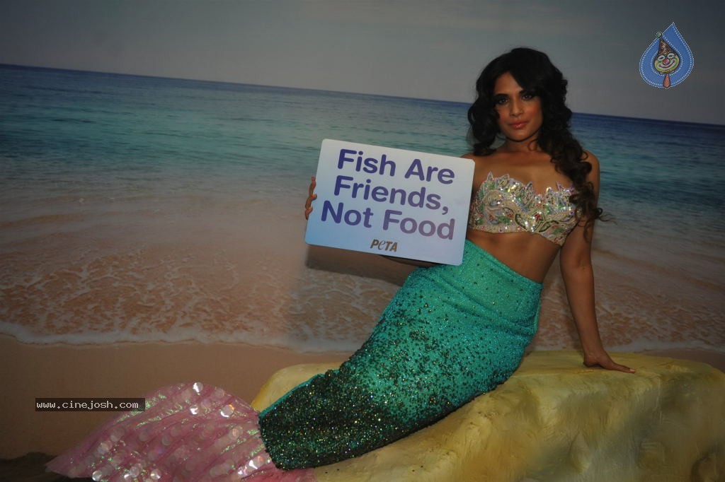 Richa Chadda Peta Vegetarian Ad Shoot - 23 / 36 photos