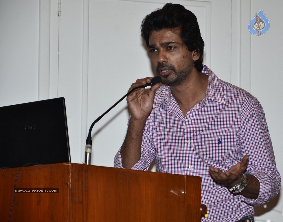 Right to Way for Ambulance Launch - 95 / 99 photos