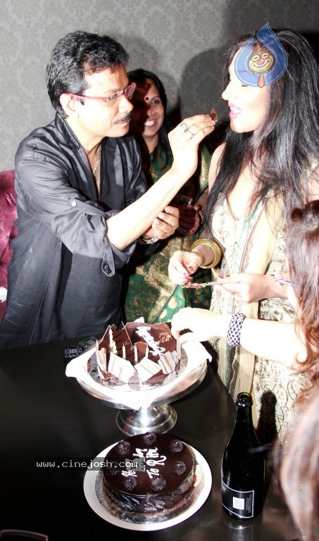 Rituparna Sengupta Bday Bash - 10 / 42 photos