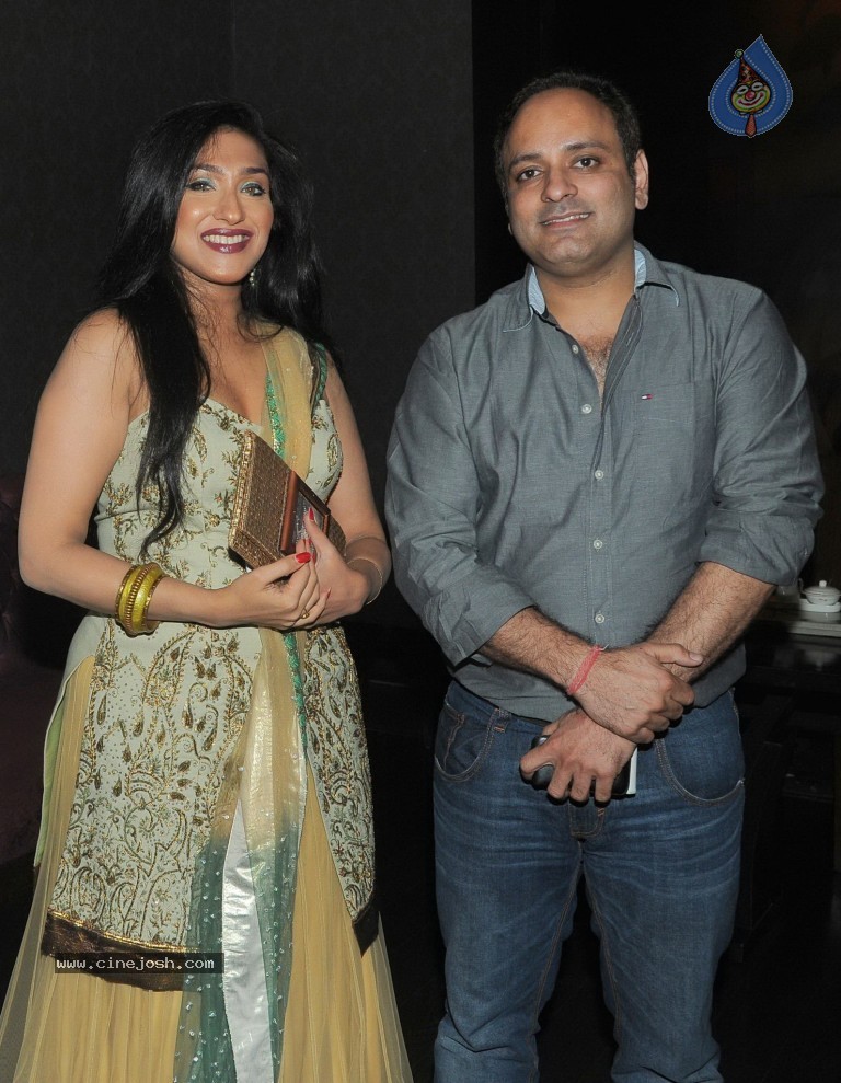 Rituparna Sengupta Bday Bash - 37 / 42 photos