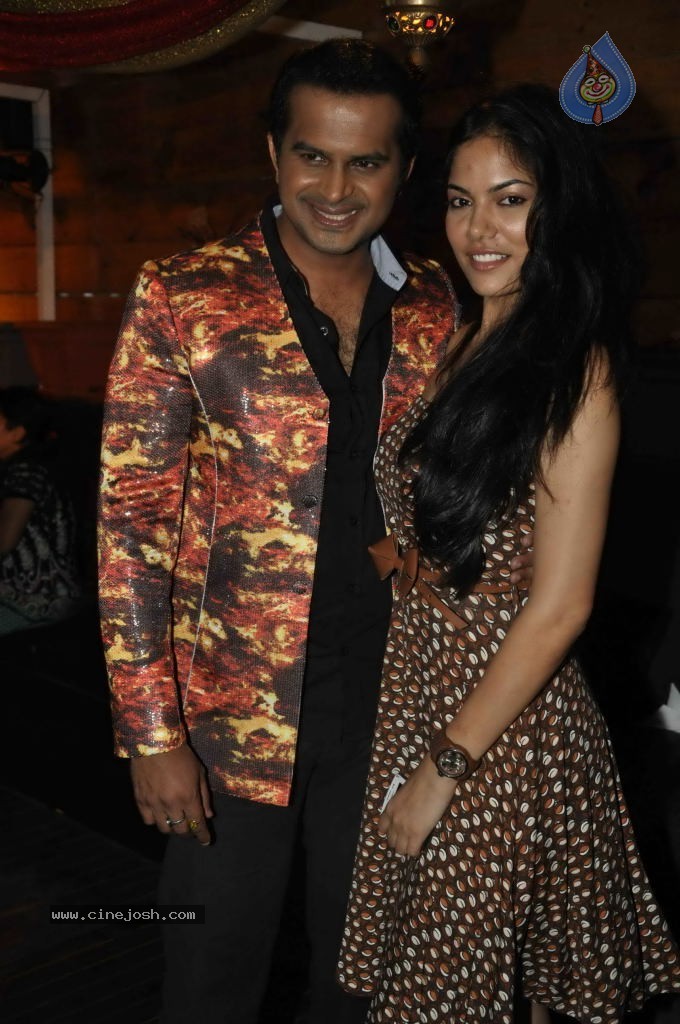 Rohit Verma Birthday Party - 22 / 42 photos