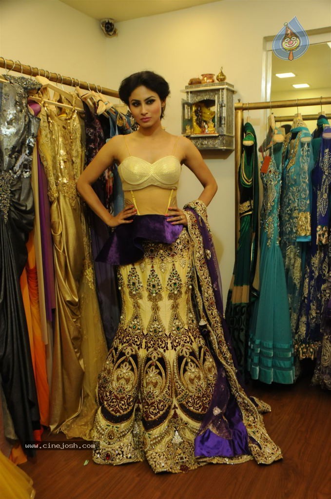 Rohit Verma Festive Season Collection Launch - 9 / 56 photos