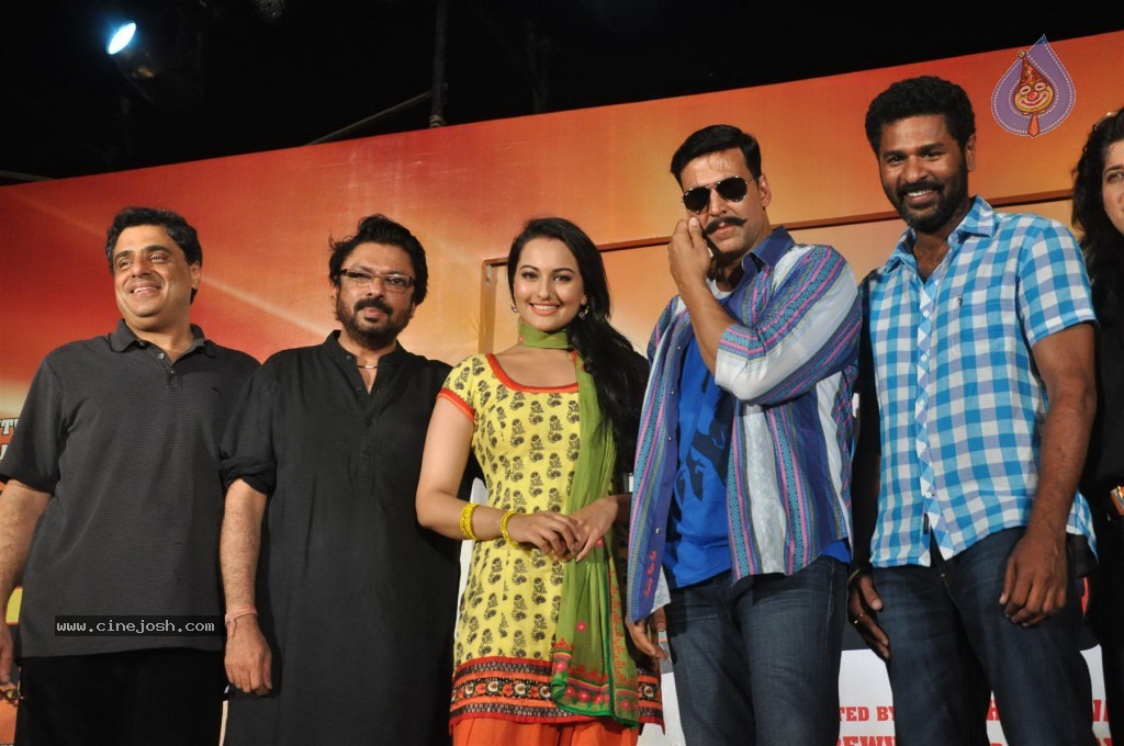 Rowdy Rathore First Look Launch - 6 / 60 photos