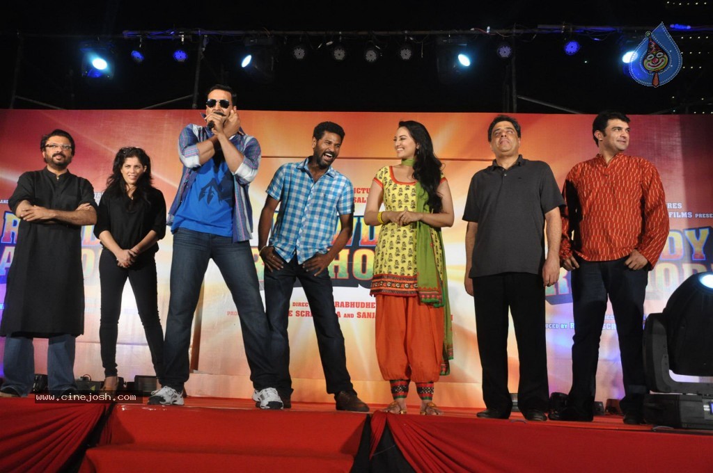 Rowdy Rathore First Look Launch - 7 / 60 photos