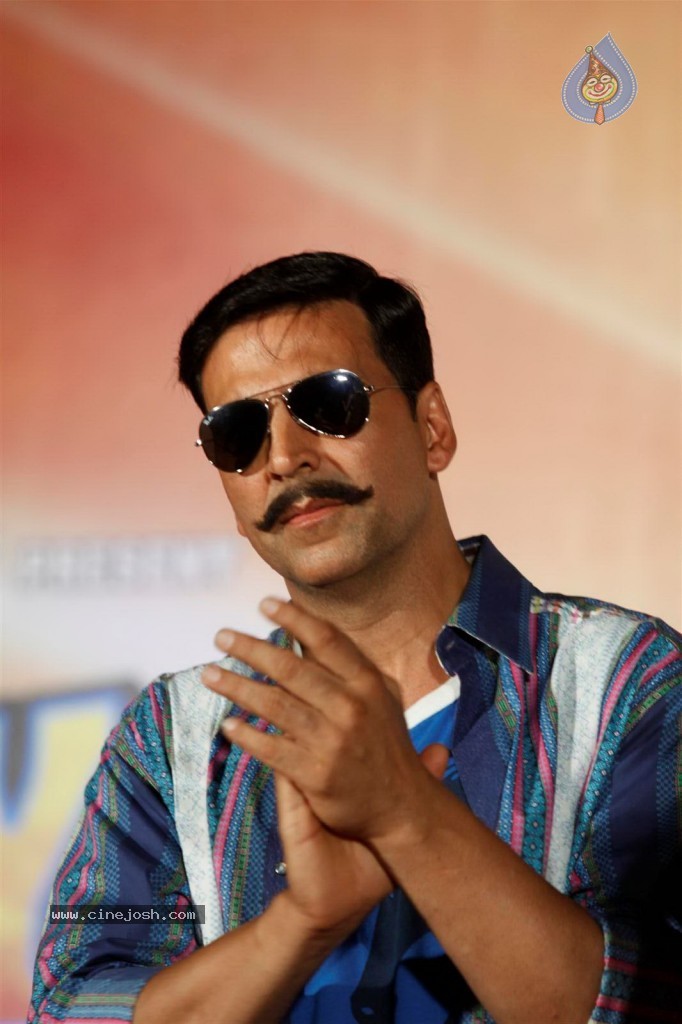 Rowdy Rathore First Look Launch - 22 / 60 photos