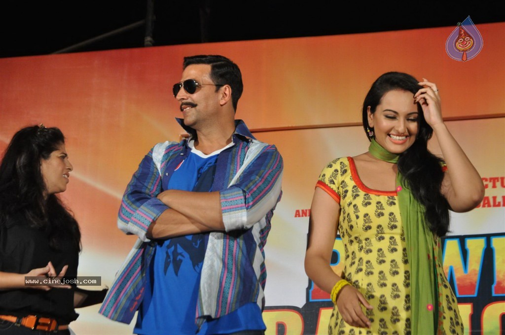 Rowdy Rathore First Look Launch - 48 / 60 photos