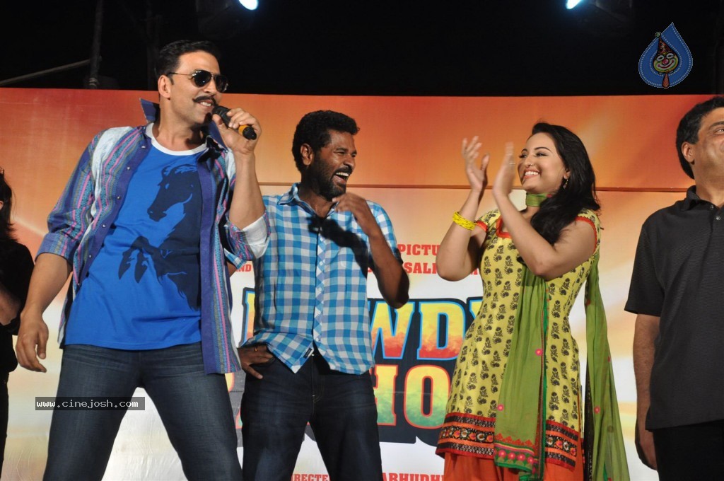 Rowdy Rathore First Look Launch - 51 / 60 photos