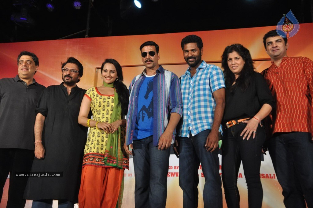 Rowdy Rathore First Look Launch - 55 / 60 photos
