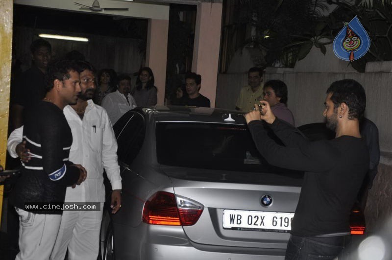 Sachin Tendulkar at Dhobi Ghat Special Screening - 4 / 42 photos