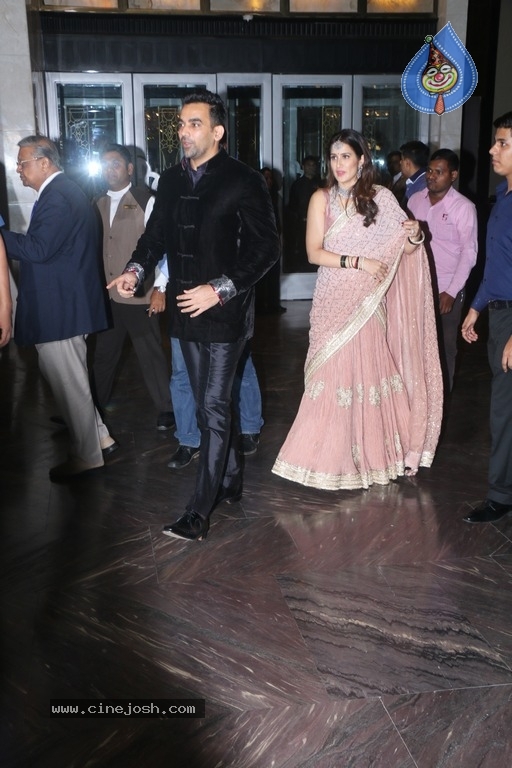 Zaheer Khan and Sagarika Ghatge Wedding Party - 9 / 24 photos