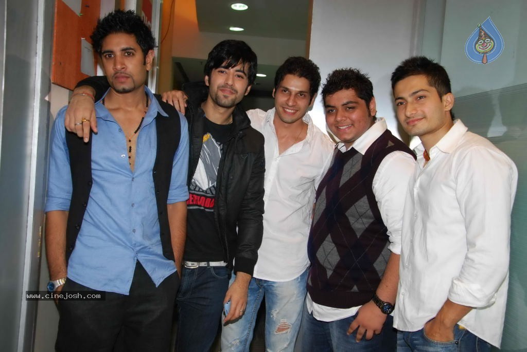 Sadda Adda Movie Audio Launch - 26 / 54 photos