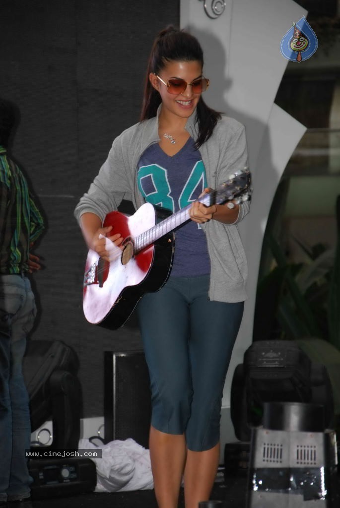 Sahara Star Seduction New Year Bash - 29 / 54 photos
