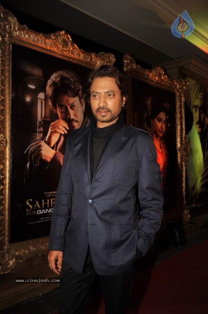 Saheb Biwi Aur Gangster 2 First Look Launch - 1 / 48 photos