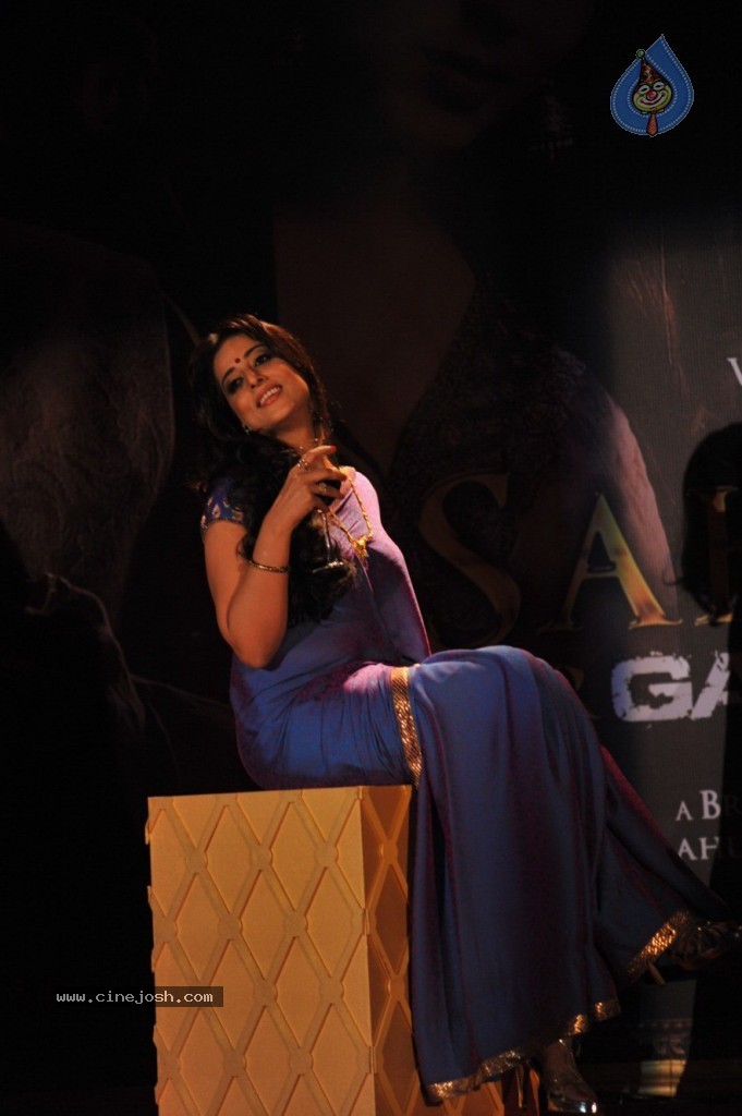 Saheb Biwi Aur Gangster 2 First Look Launch - 28 / 48 photos
