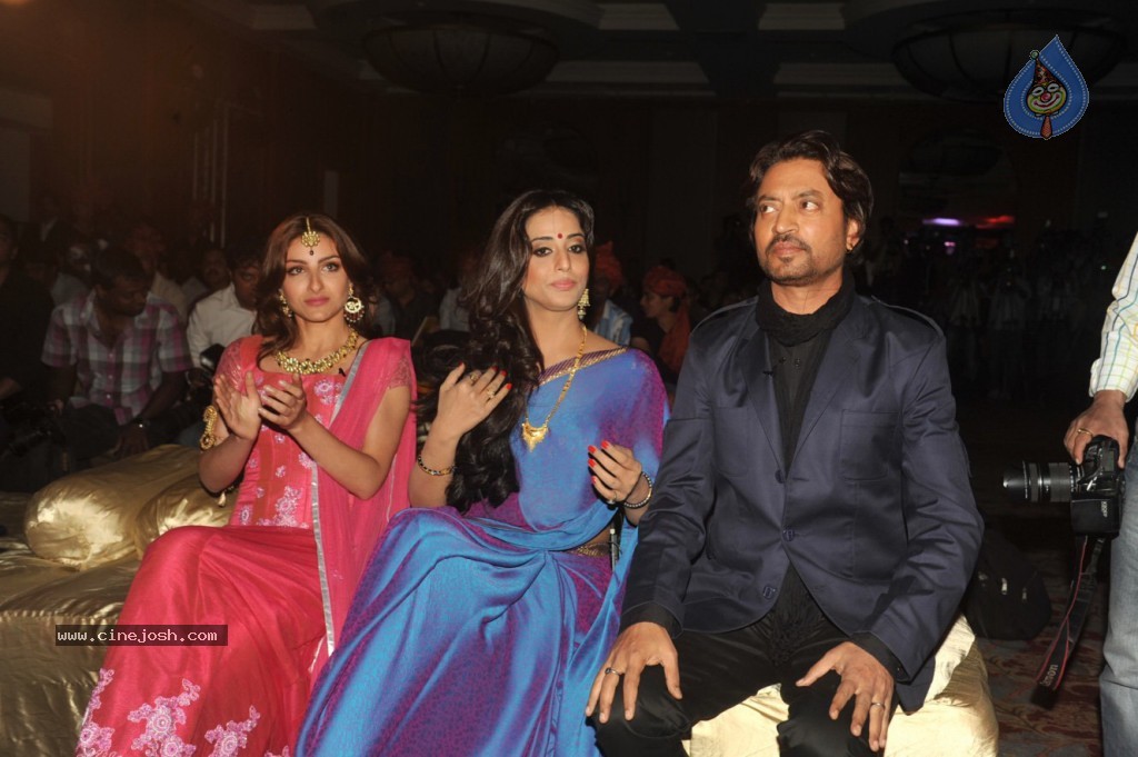 Saheb Biwi Aur Gangster 2 First Look Launch - 35 / 48 photos