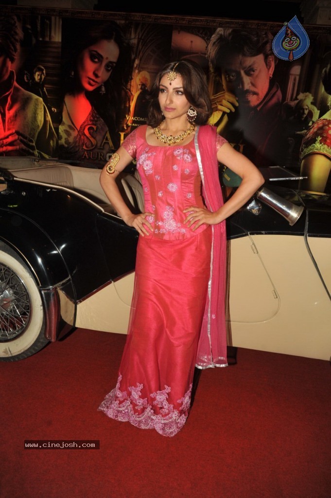 Saheb Biwi Aur Gangster 2 First Look Launch - 45 / 48 photos
