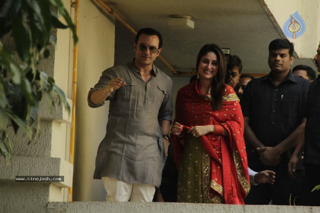 Kareena Kapoor Wedding Mehndi Ceremony - 6 / 60 photos