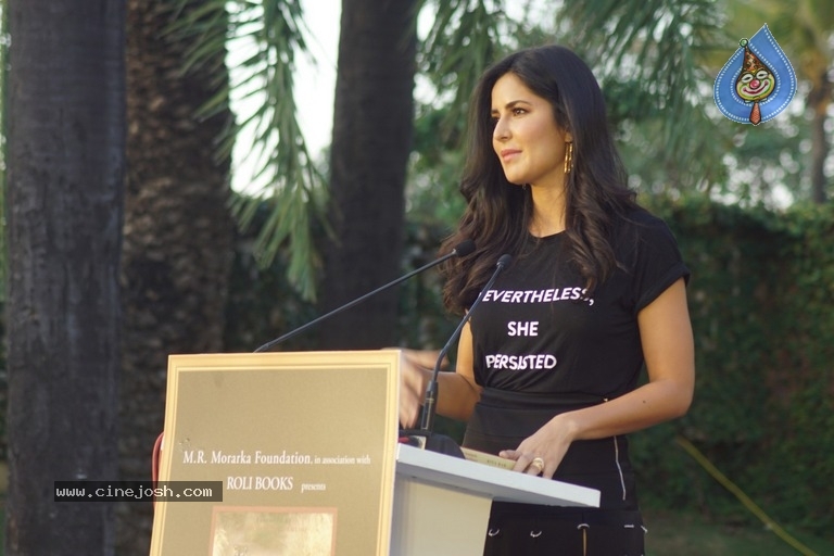 Salman Khan And Katrina Kaif At Bina Kak Book Launch - 14 / 20 photos