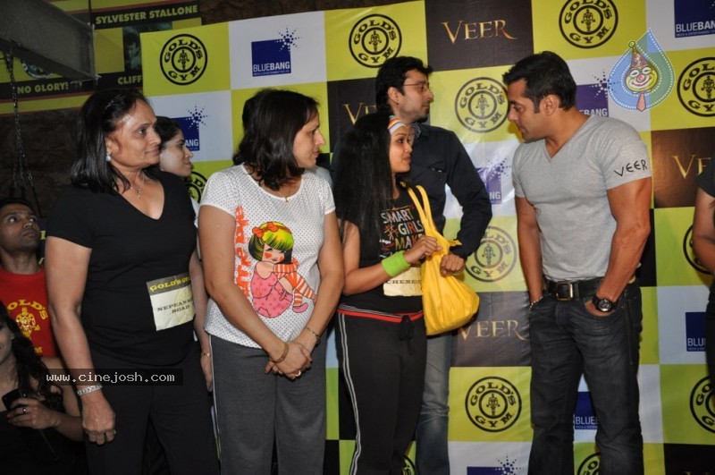 Salman Khan At Gold Gym - 13 / 18 photos