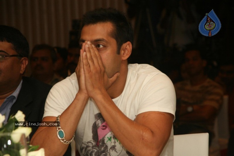 Salman Khan At Mumbai Cyclothon Press Conference - 22 / 25 photos