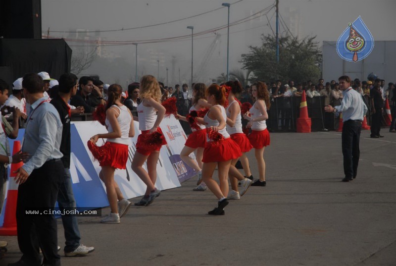 Salman Khan, Neetu Chandra at Mumbai Cyclothon - 1 / 34 photos