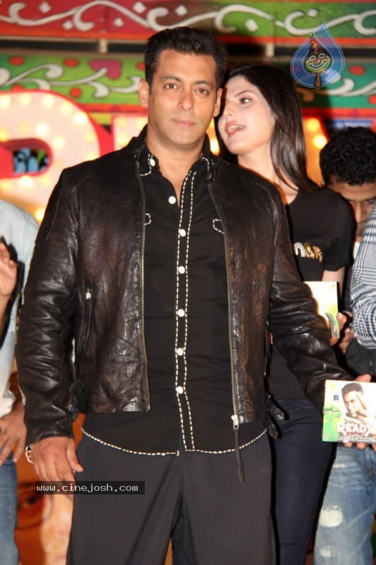 Salman Khan Ready Movie Music Launch - 4 / 105 photos