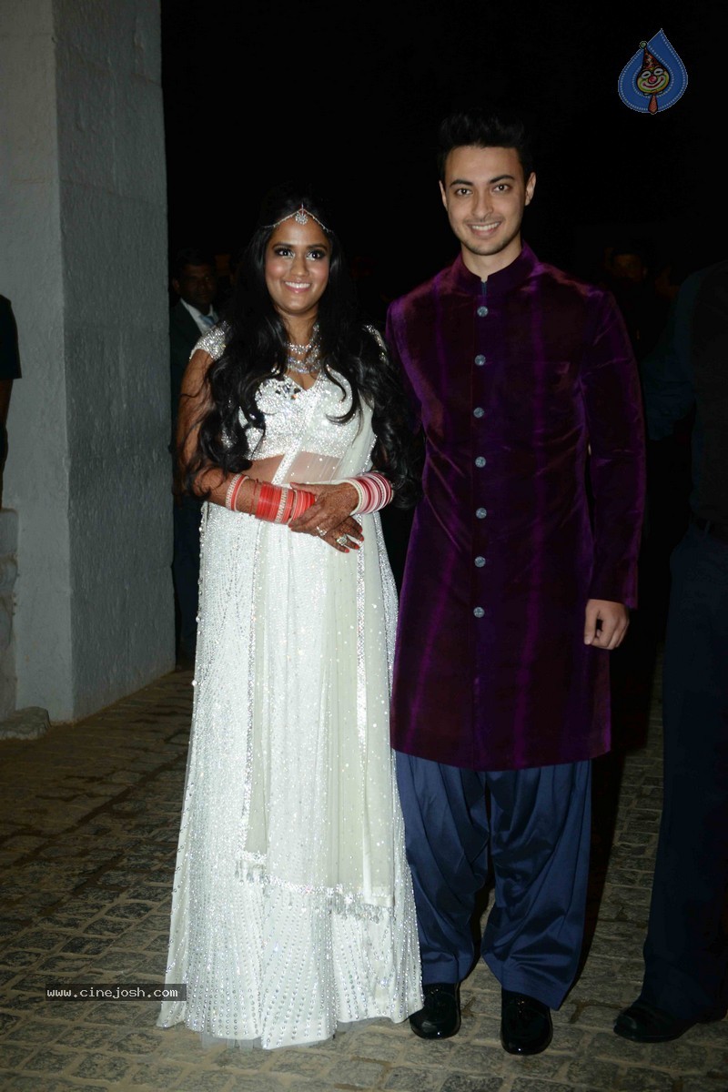 Salman Khan Sister Arpita Marriage at Falaknuma Palace - 11 / 29 photos