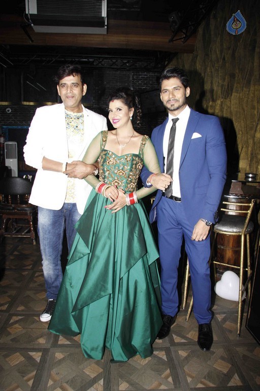 Sambhavna and Avinash Post Wedding Celebrations - 60 / 63 photos