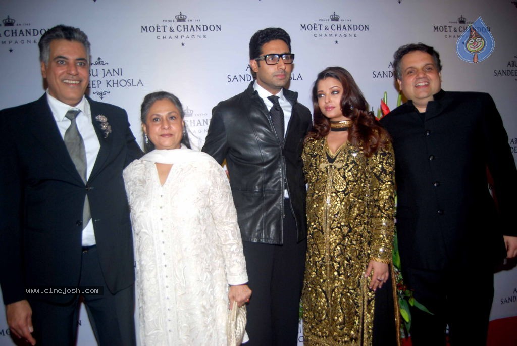Sandeep Khosla 25th Anniversary Celebration - 23 / 32 photos