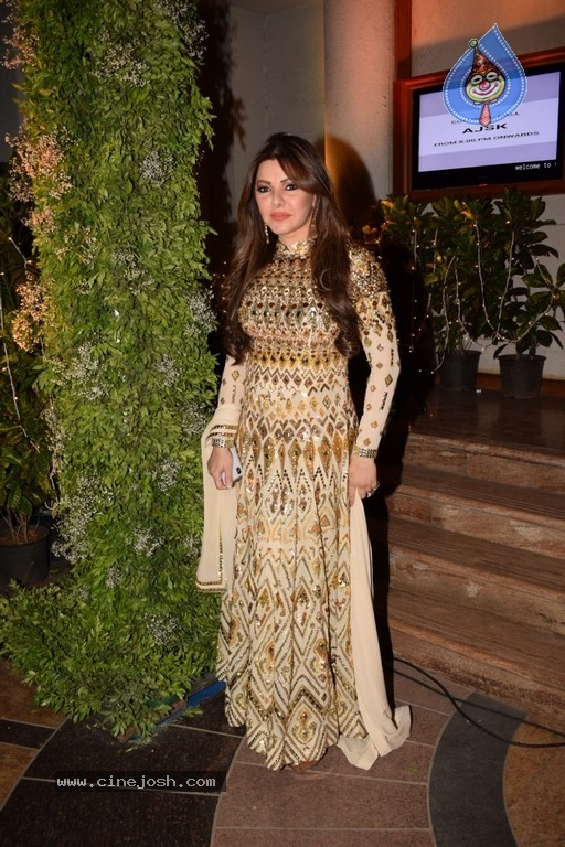 Sandeep Khosla Niece Wedding Reception - 14 / 21 photos