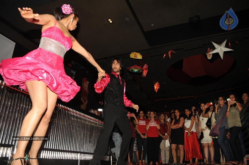 Sandip and Jesse Hosted Christmas Party - 60 / 105 photos