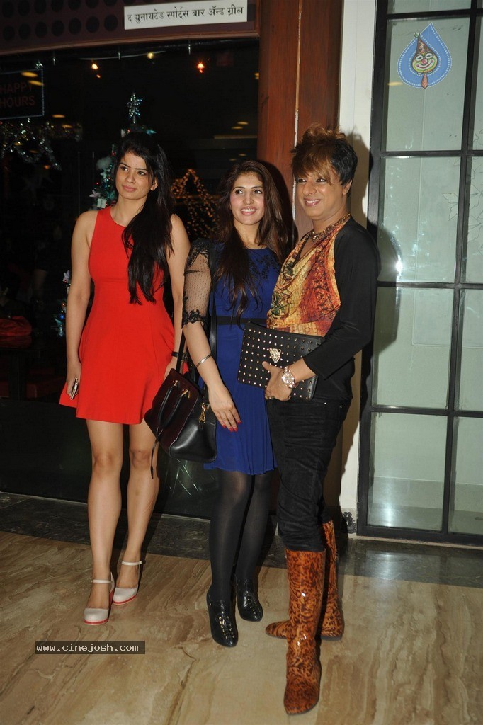 Sandip and Jesse Hosted Christmas Party - 94 / 105 photos