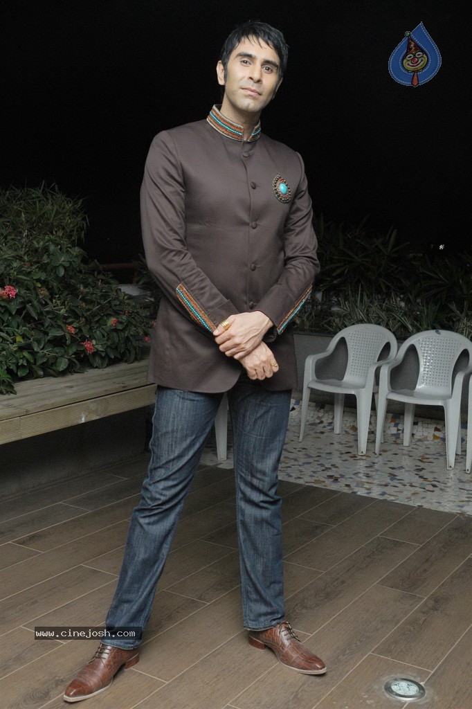 Sandip Soparkar Terrace Party Photos - 13 / 40 photos