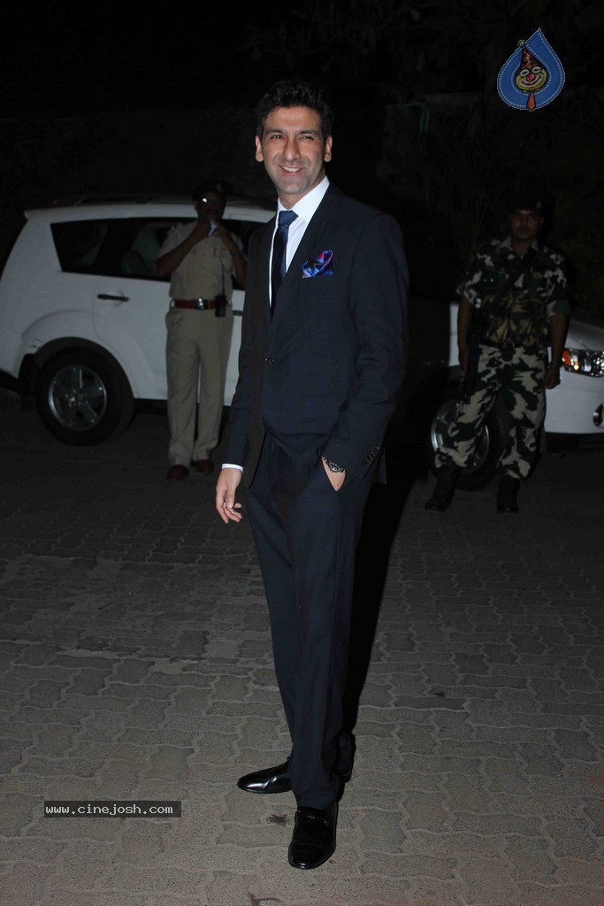 Sanjay Hindujas Pre Wedding Party - 23 / 31 photos
