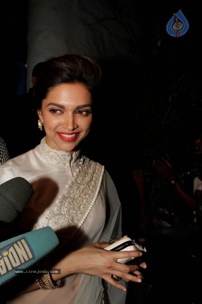 Sanjay Leela Bhansali Bday Party - 26 / 38 photos