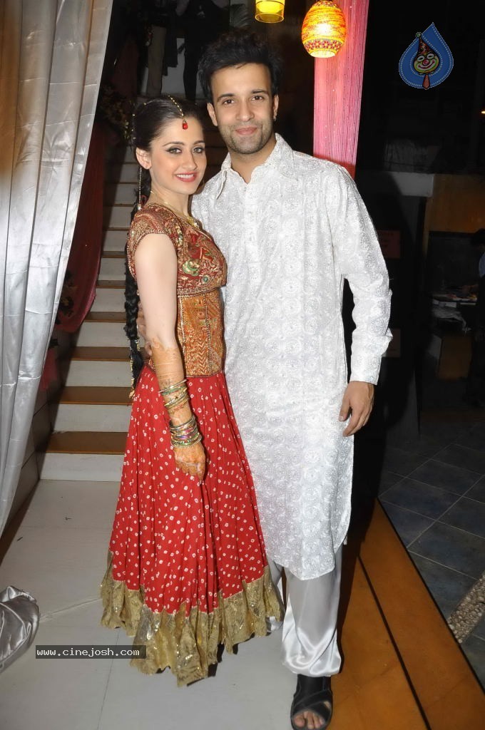 Sanjeeda Sheikh  Mehndi Ceremony - 2 / 57 photos