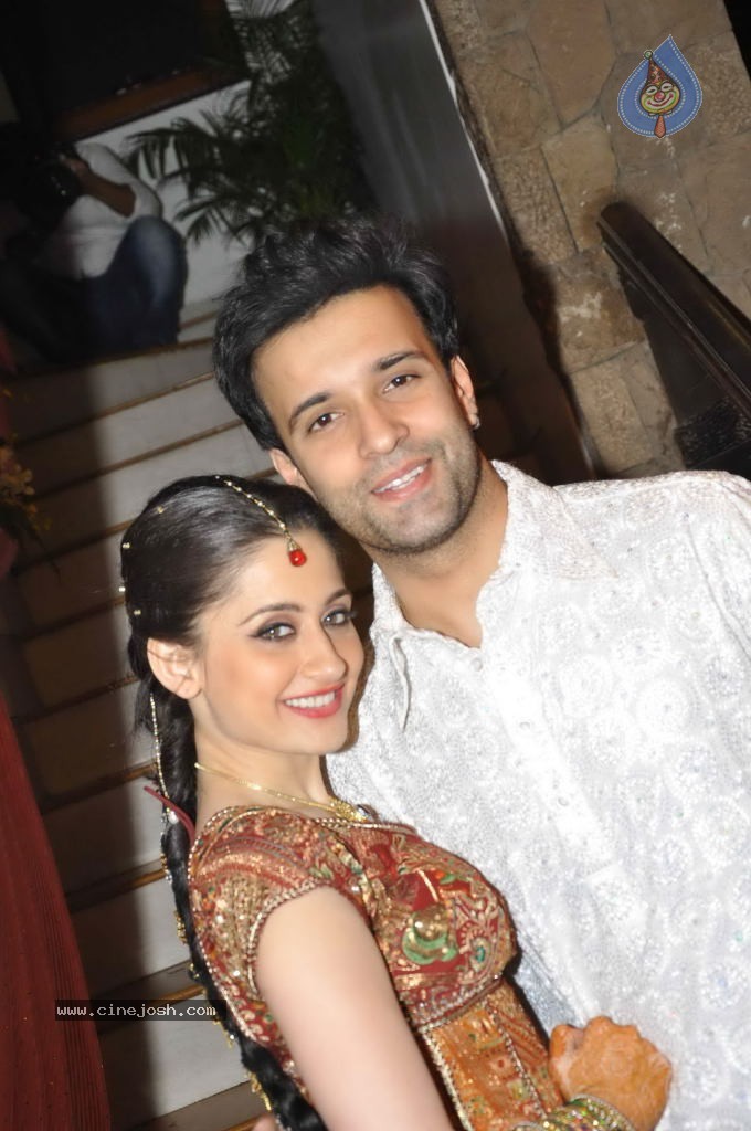 Sanjeeda Sheikh  Mehndi Ceremony - 15 / 57 photos