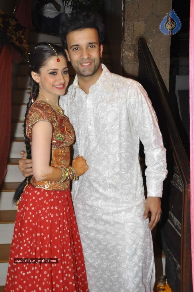 Sanjeeda Sheikh  Mehndi Ceremony - 24 / 57 photos