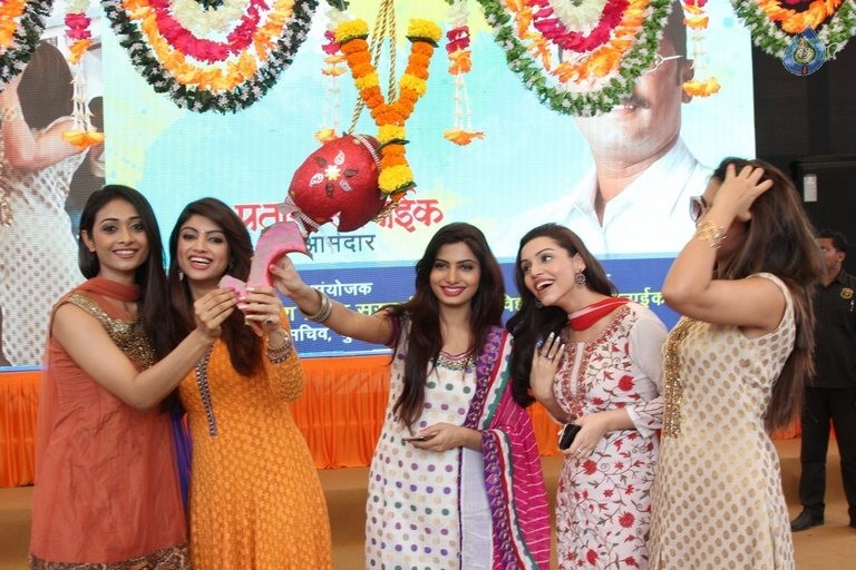Sanskruti Dahikala Utsav Photos - 38 / 63 photos