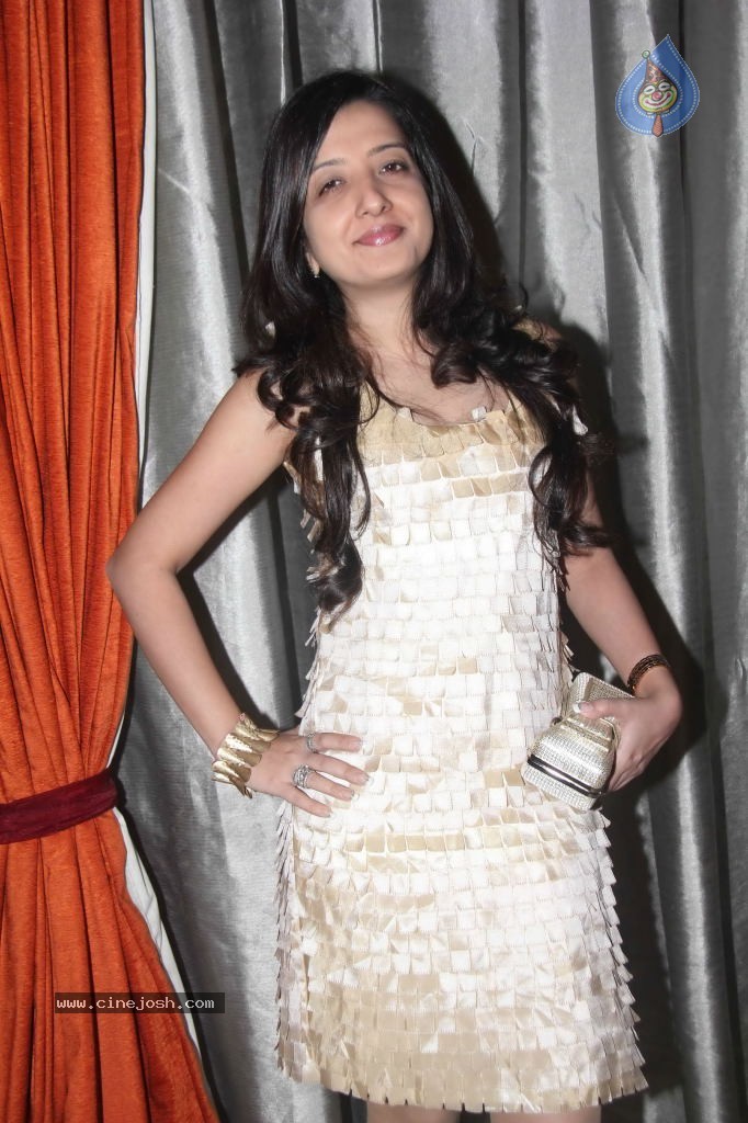 Sayali Bhagat Launches Cellulike Data Card - 67 / 79 photos