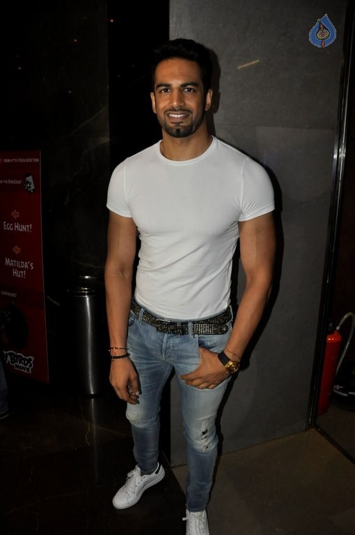 Screening of Film Do Lafzon Ki Kahani - 22 / 37 photos