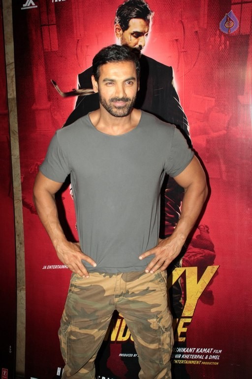 Screening of Film Rocky Handsome - 15 / 39 photos