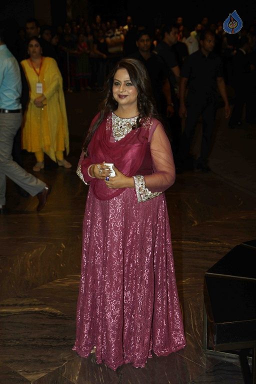 Shahid Kapoor and Mira Rajput Wedding Reception 1 - 15 / 54 photos