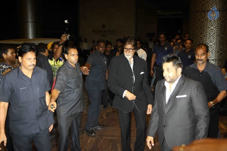Shahid Kapoor and Mira Rajput Wedding Reception 1 - 17 / 54 photos