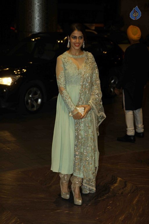 Shahid Kapoor and Mira Rajput Wedding Reception 1 - 43 / 54 photos