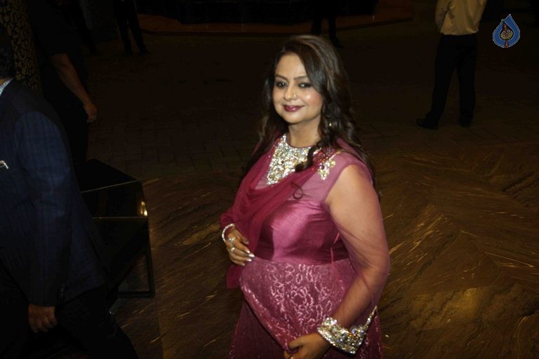 Shahid Kapoor and Mira Rajput Wedding Reception 1 - 47 / 54 photos