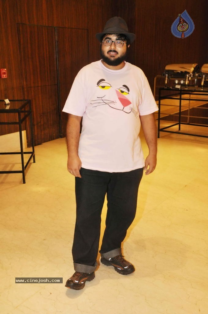 Shakal Pe Mat Ja Bollywood Movie Press Meet - 2 / 49 photos