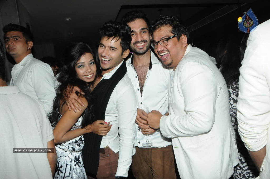 Shakir Shaikh White Theme Bday Party - 8 / 62 photos