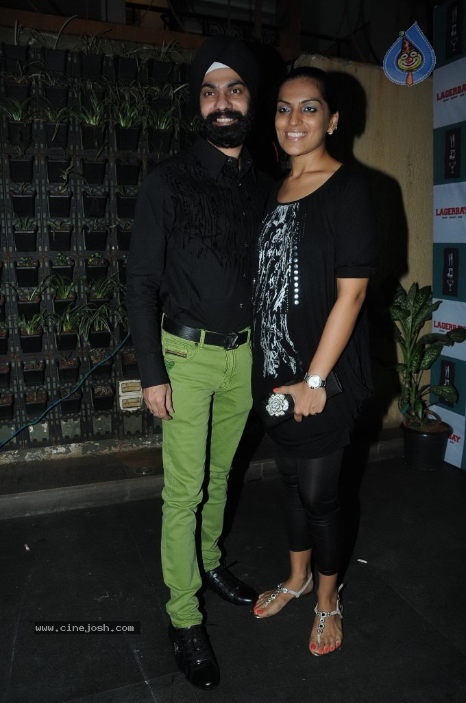 Shakir Shaikh White Theme Bday Party - 9 / 62 photos